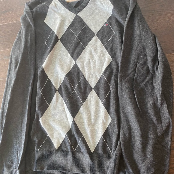 Tommy Hilfiger Men’s sweater - Picture 2 of 2